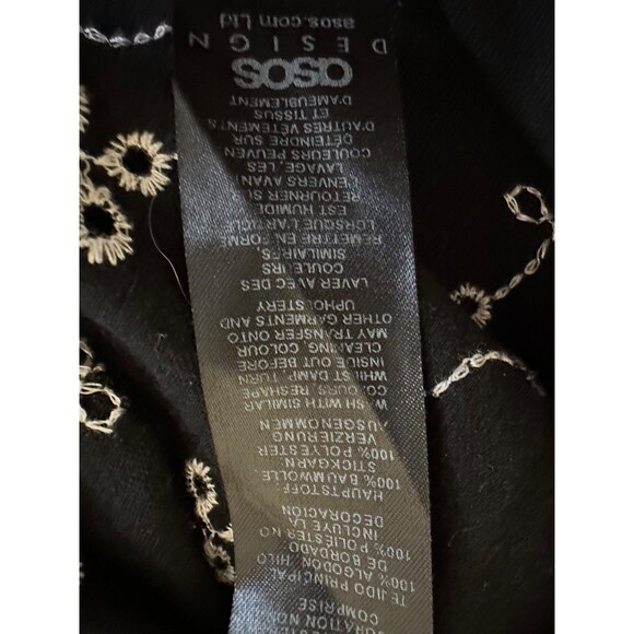 ASOS DESIGN broderie flippy short in‎ black and white embroidery. Cute, SZ 26 US - Picture 11 of 11